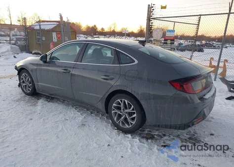 2021 Hyundai Sonata Sel z USA, uszkodzony, nr VIN KMHL64JA9MA164241